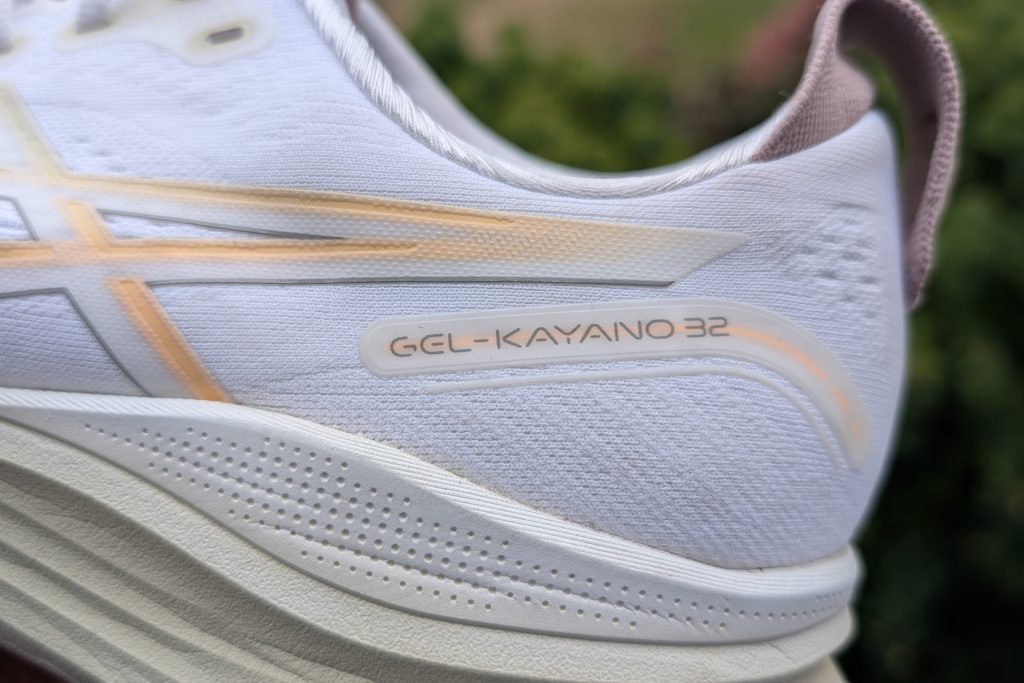 asics kayano 32