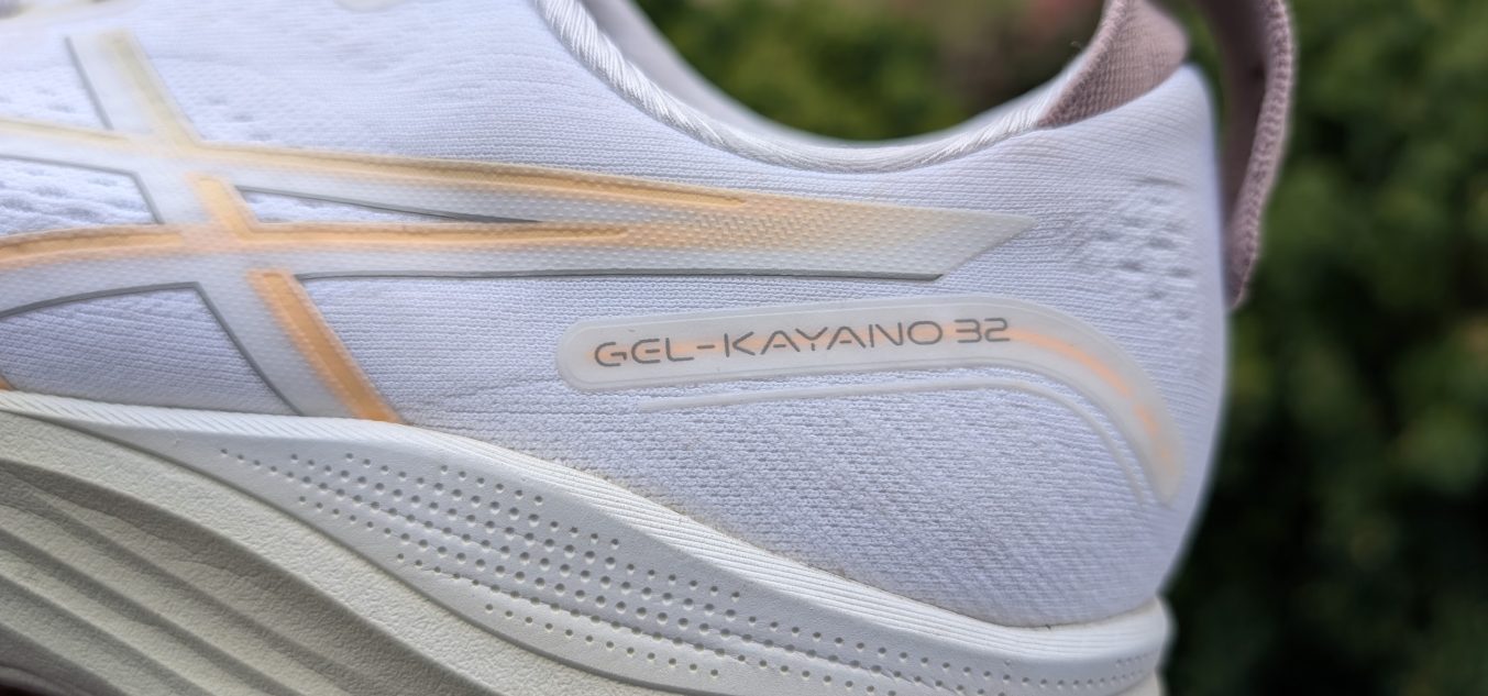asics kayano 32